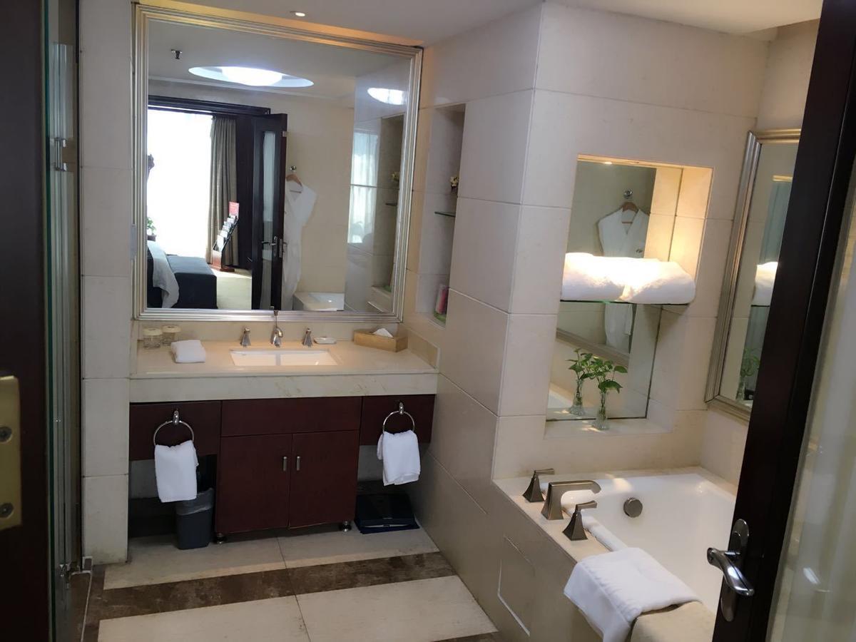 Shijiazhuang Yanshan Hotel Exterior photo